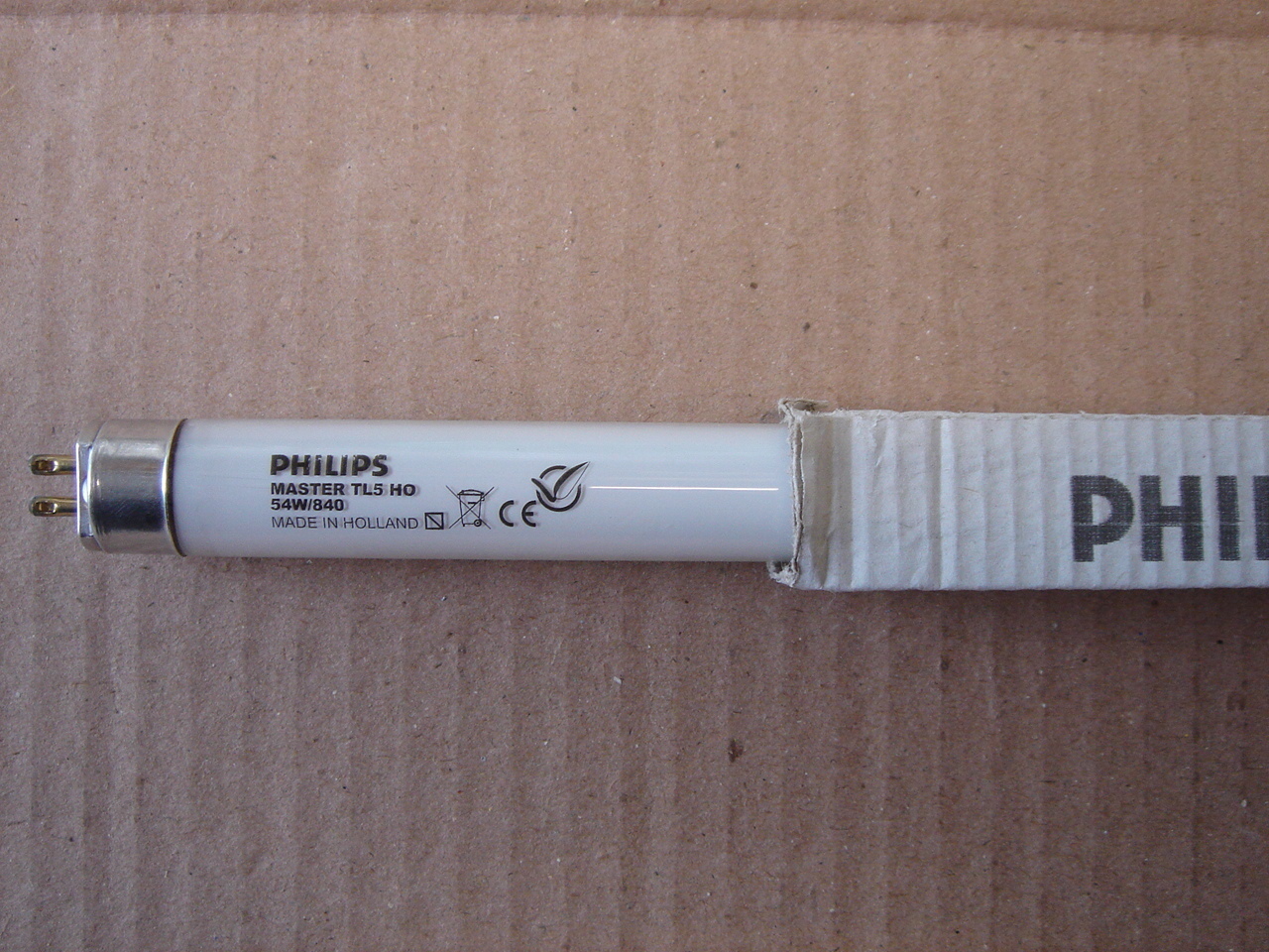 Philips tl d 54 765. Лампа al54.