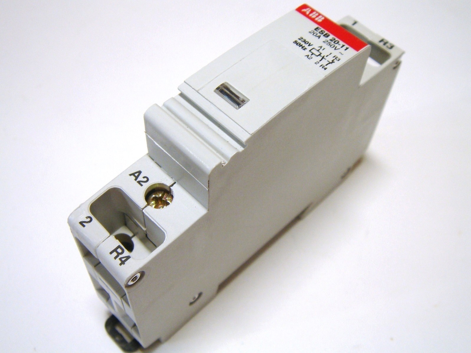 Модульный контактор 1-фазный 20A(4,5кВт), ESB 20-11, ESB20-11, ABB, 1 .