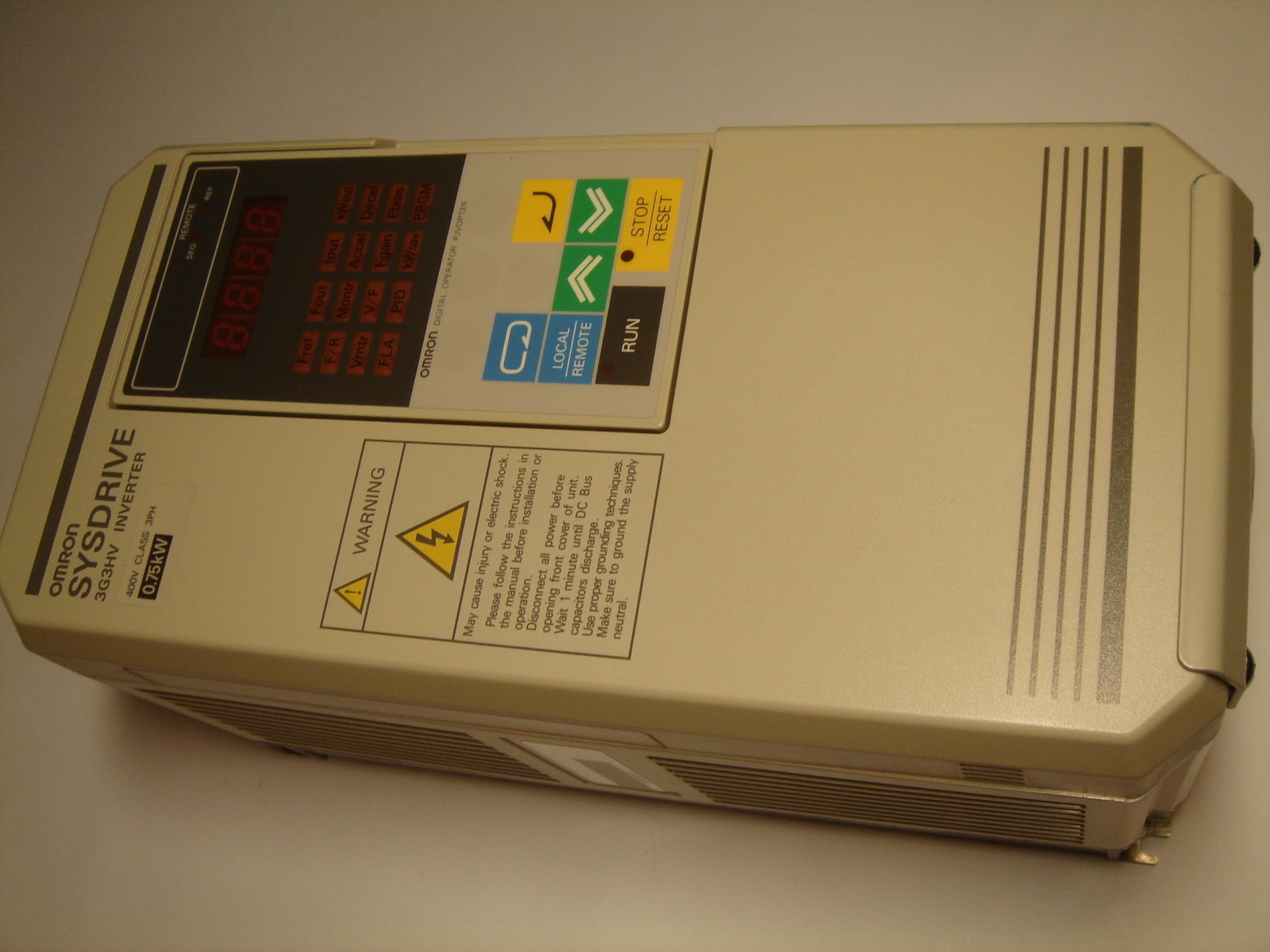 Chastotnyj Preobrazovatel Omron Sysdrive 3g3hv A4007 Ce 3 Faznyj 0 75kvt 400v 3 4a Invertory Invertor Regulyator Skorosti Vrasheniya Elektrodvigatelej Preobrazovateli Preobrazovatel Chastoty