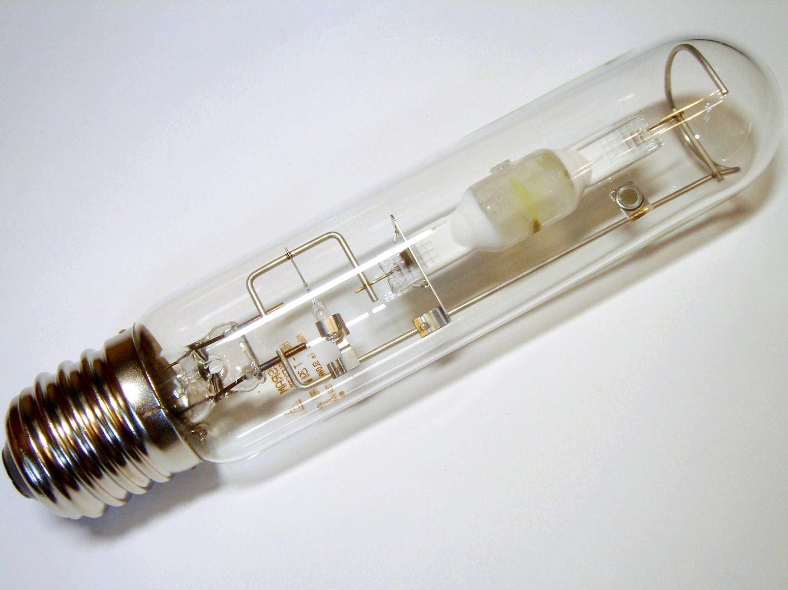 Металлогалогенные лампы. Лампа Osram Powerstar HQI-T E-40 400 Вт. Лампы металлогалогенные 250 Вт. Лампа металлогалогенная МГЛ 250вт HQI-T 250w/d Pro e40 flh1 Osram LEDVANCE. Лампа металлогалогенная HQI-T 250w/d Osram.