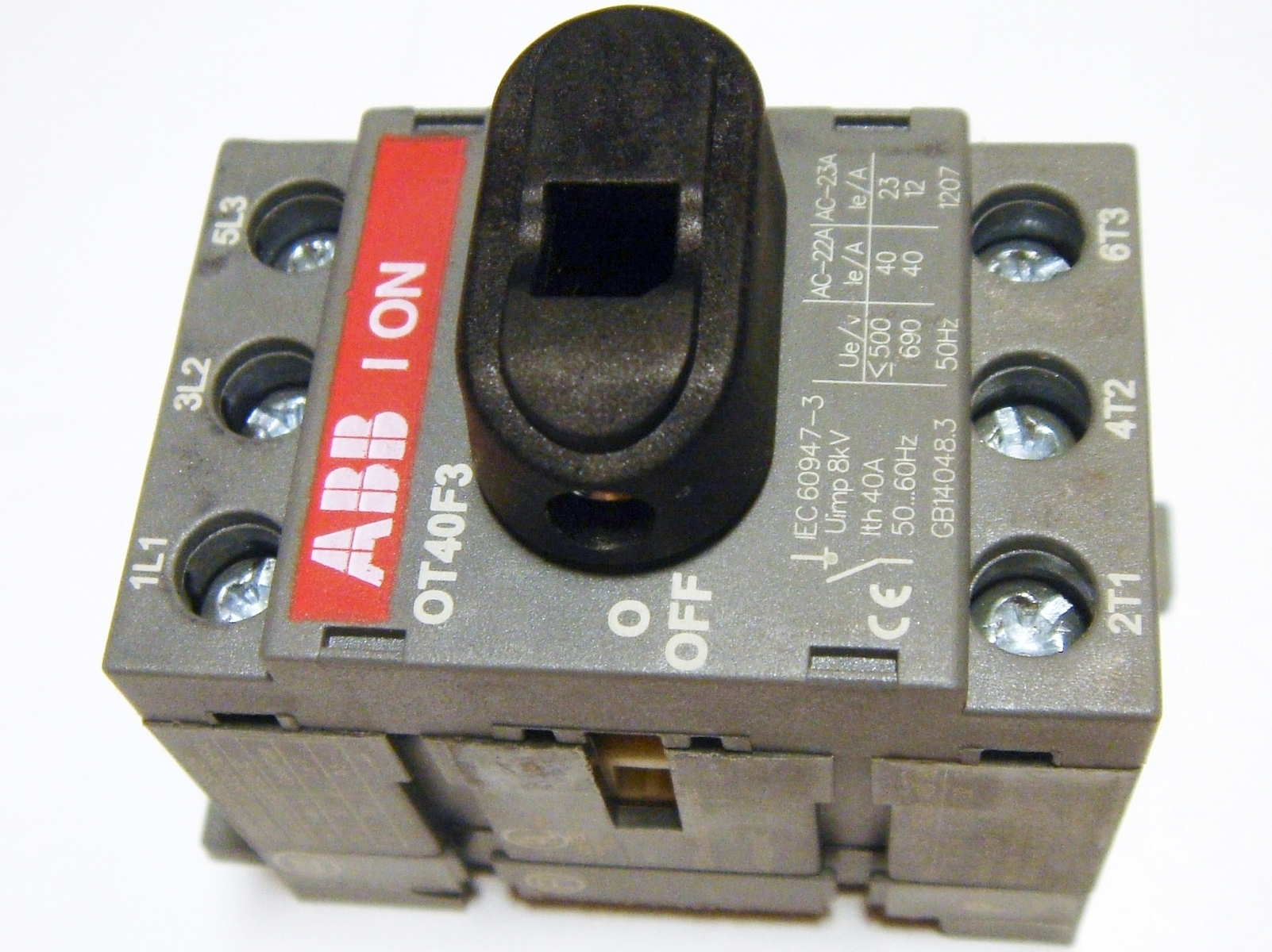 Модульный поворотный выключатель 3-фазный 40A - 4€, OT40F3, ABB ...