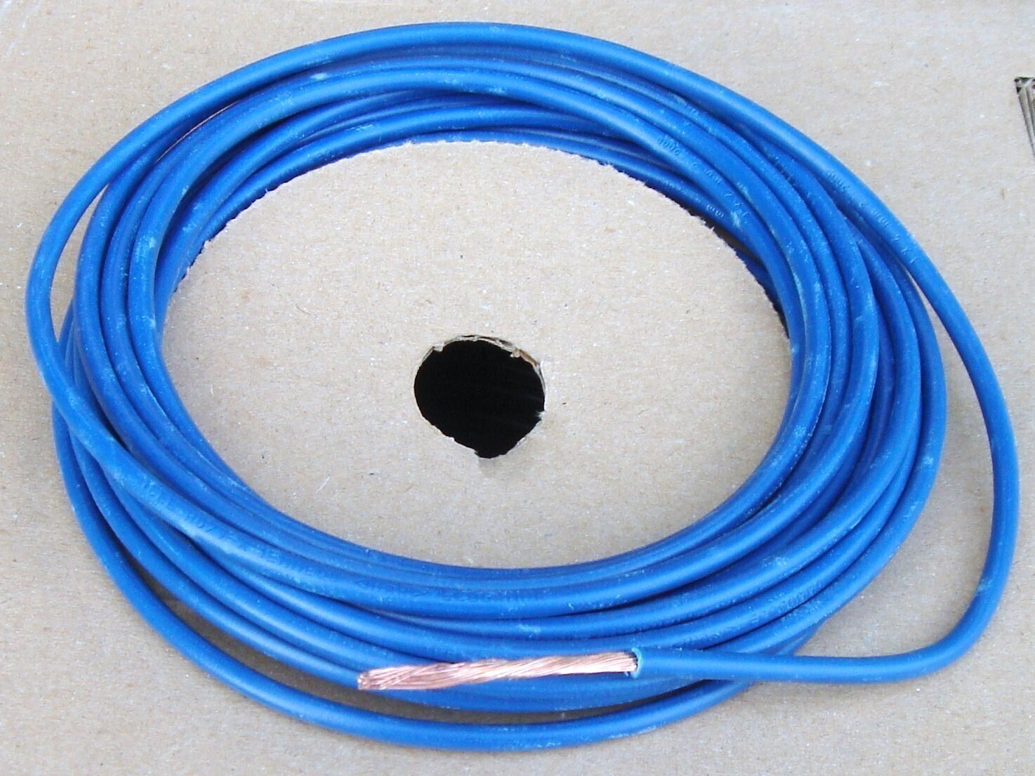 Медный гибкий провод 35 мм² - 2 €/м, синий, H07V2-K, MKEM 90 35 SI ...