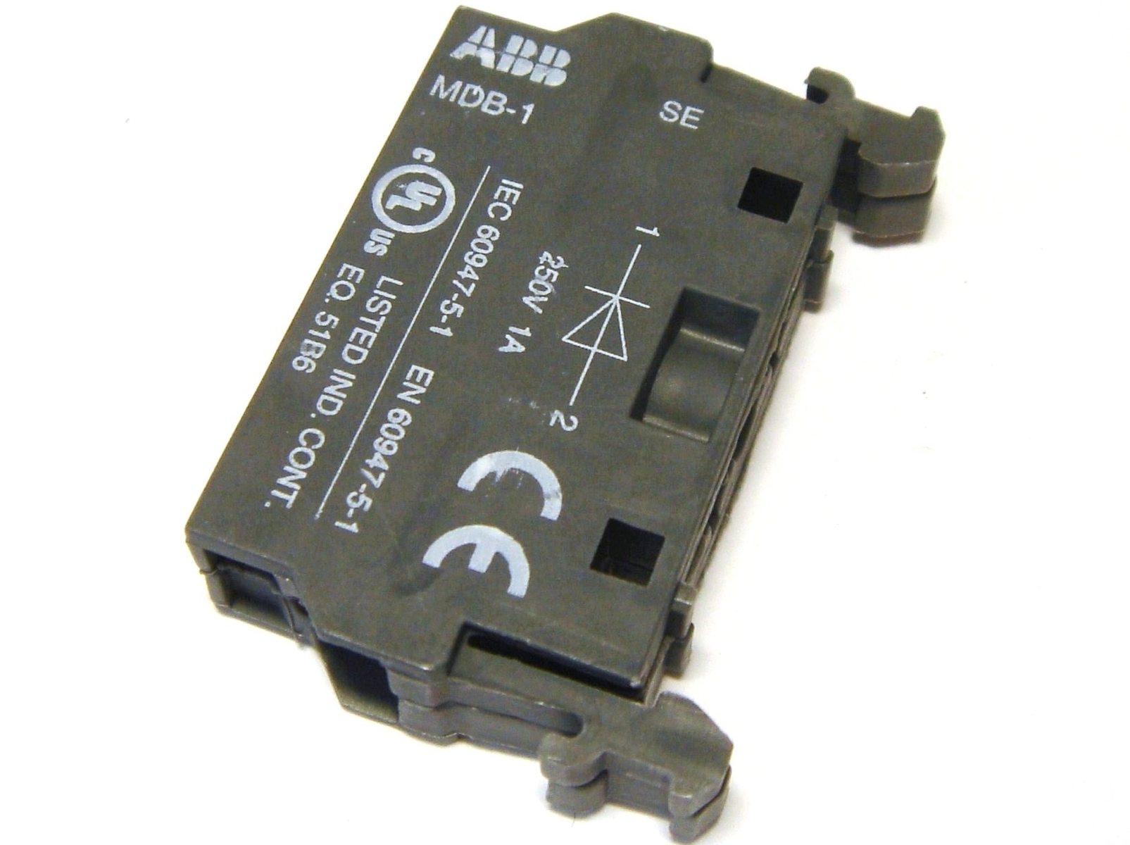 Диодный блок. MDB-1001 блок диодный. Блок диодный MDB-1001 ABB. ABB 1sfa611630r1001 блок диодный MDB-1001 для проверки работы ламп. Блок ABB 1sam401901r1001.