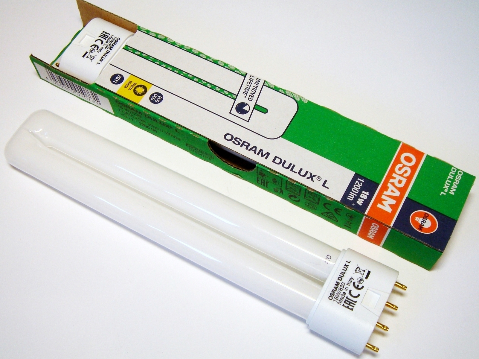 Компактная-люминесцентная лампа 18Вт - 1,6€, Osram Dulux L, 18W/830 .
