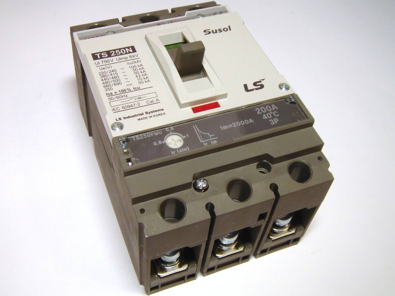 Автоматические выключатели спб. Автоматический выключатель ts250n (50ka) FMU 250a 3p3t. Автоматический выключатель ва 250 ампер 3 фазный. Ва-СЭЩ ts250n. Автоматический выключатель LSIS 2500.
