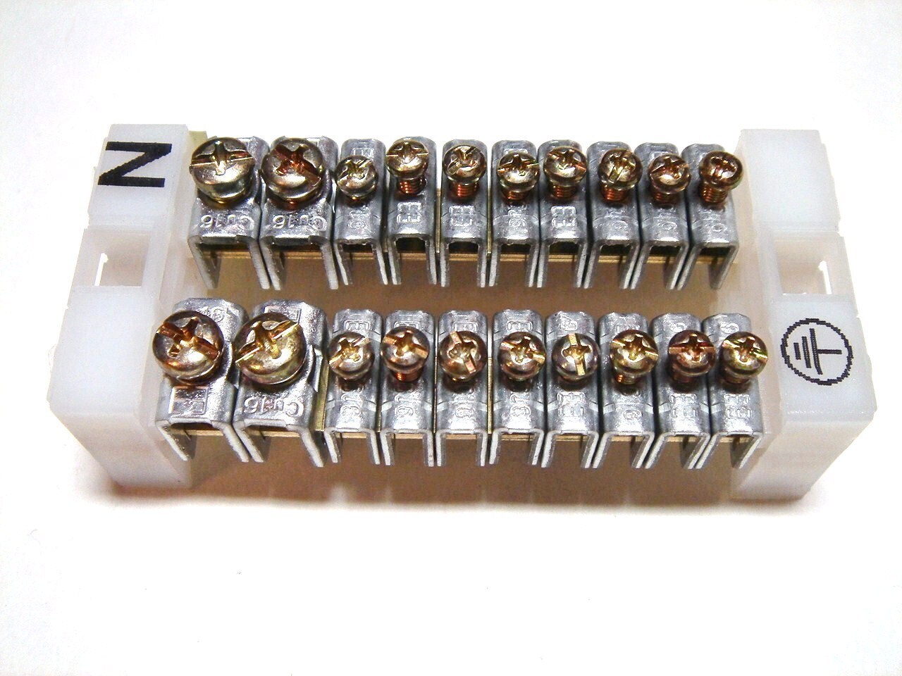 Нулевые клеммы, шины KNA 4.110, Ensto - 4€, KNA4.110, KNA4.110P ...