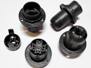 Pirnipesa keermega ja rõngaga, must, sokkel E14
Pirnipesa keermega ja rõngaga, must, sokkel E14