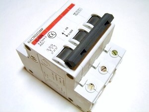  
	Модульный автоматический выключатель 3-фазный, C 2A, Electrocomp, C45N 
