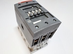 Kontaktor 3-faasiline 130A(84kW), AF96-30-00-11, ABB, 1SBL407001R1100
Kontaktor 3-faasiline 130A(84kW), AF96-30-00-11, ABB, 1SBL407001R1100