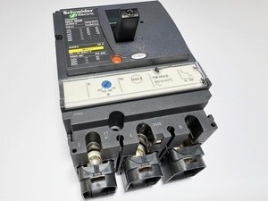  
	Автоматический выключатель 3-фазный 160A, NSX160B, Schneider Electric 
