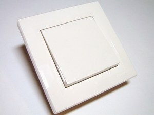  
	Veksellüliti(ühe klahviga) süvispaigaldusega Schneider Electric (sari - Asfora), EPH0400321 
