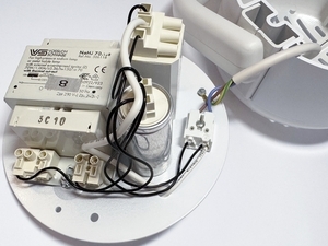  
	Süüteseade, ballast 70W (NaHJ70.158) + süütur (Z250 K A20) + kondensaator, Vossloh Schwabe 
