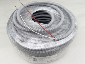  
	 Безгалогенная  труба гибкая гофрированная с проводами 3 x 1,5 мм², Wirell 
