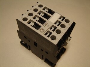  
	Куплю контакторы 3-фазные 32A, CL02, General Electric 
