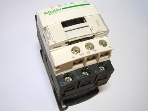  
	Куплю контакторы 3-фазные 25A, LC1D12, Schneider Electric 

