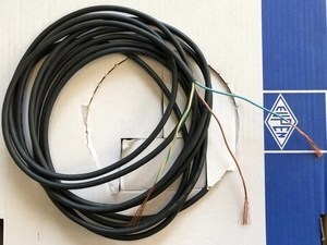  
	Куплю резиновый кабель 3 G 0,75 мм² 
