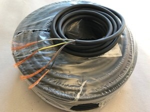  
	Ostan kummikaablit 4 G 1,5 mm² 
