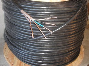  
	Куплю медный земляной кабель 4 x 6 + 6 мм² 
