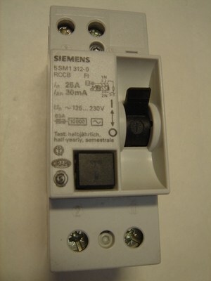  
	Куплю автоматы тока утечки 1-фазные 25 A. и 40 A, 30mA(0,03A), Siemens 
