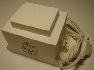  
	Mehaaniline trafo 12 V, 200 W, MCT 200 
