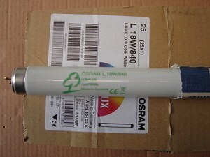  
	Luminofoortoru 18 W, L18W/840, Osram Lumilux T8, 517797 
