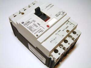 Kaitselüliti 3-faasiline, 100A, General Electric, FD160, FDC35TF100GF, 433882
Kaitselüliti 3-faasiline, 100A, General Electric, FD160, FDC35TF100GF, 433882