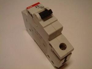 Модульный автоматический выключатель 1-фазный, B 10A, ABB, S191-B10, GHS1910001R0105
