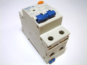  
	Aвтомат тока утечки с автоматическим выключателем 1-фазный C 16A, 30мA(0,03A), Chint, NB1L, 982414 
