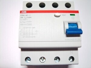  
	Куплю автоматы тока утечки 3-фазные 25 A, 40 A и 63 A, 30мA(0,03A), ABB 
