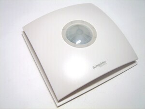 Liikumisandur CCT56P002, Argus standard, Schneider Electric, 014517
Liikumisandur CCT56P002, Argus standard, Schneider Electric, 014517