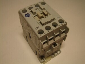  
	Куплю контакторы 3-фазные 25A, C09, Allen-Bradley 
