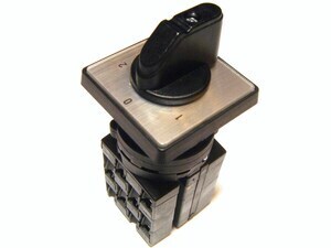  
	Селекторный переключатель 3-полюсный 25A, ONU3PB, ABB, 1SCA022532R7580 
