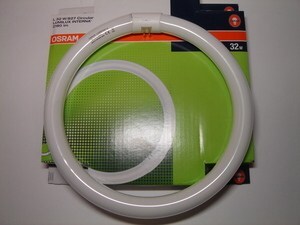  
	Оstan rõngakujulisi luminofoorlampe 32 W, 4-PIN, Philips, Osram, General Electric, Tungsram, Sylvania 
