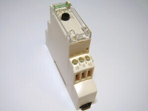  
	Aegrelee, viivitusega sisselülitamisel RE17RAMU, Schneider Electric, 055267 
