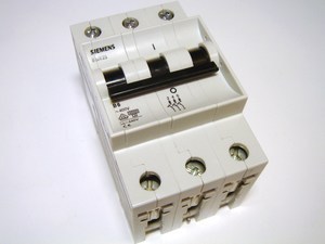  
	Модульный автоматический выключатель 3-фазный, B 6A, Siemens, 5SX23 
