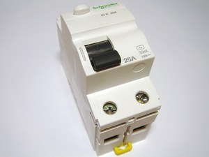  
	Rikkevoolukaitse 1-faasiline 25 A, 30mA(0,03A), Schneider Electric, Acti 9 K, A9Z05225, 047388 
