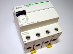  
	Aвтомат тока утечки 3-фазный 25 A, 30мA(0,03A), Schneider Electric, Acti9-ilD, A9R41425, 008906 
