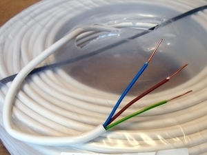  
	 Безгалогенный  медный кабель 3 G 1,5 мм², XPJ-HF C-Pro, Draka 
