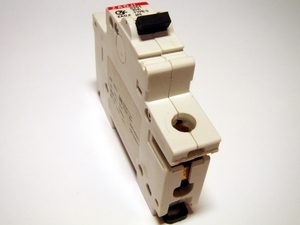 
	Модульный автоматический выключатель 1-фазный, C 10A, ZAOJI, S251 
