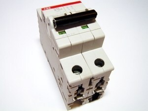  
	Модульный автоматический выключатель 2-фазный К 10A, ABB, S202-К10, 2CDS252001R0427 
