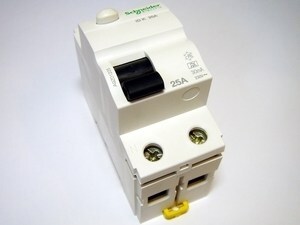  
	Rikkevoolukaitse 1-faasiline 25 A, 30mA(0,03A), Schneider Electric, Acti 9 K, A9Z01225, 048275 
