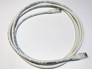  
	Компьютерный кабель Cat 6, 2 метра с разъемами RJ45, Eurolan, 21D-U6-02WT, LSZH 
