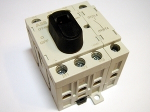  
	Модульный поворотный выключатель 3-фазный 40A, OT40ML4, ABB, 1SCA022760R8660 
