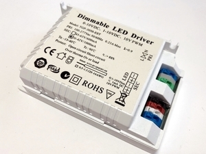  
	Elektrooniline  LED  trafo 30-42W, 1000mA, 30-42V, TGP-3050-EST 
