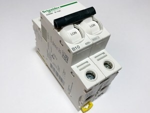  
	Модульный автоматический выключатель 2-фазный B 10A, Schneider Electric, Acti9 iC60N, A9F73210, 007910 
