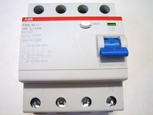  
	Aвтомат тока утечки 3-фазный 40 A, 30мA(0,03A), ABB, F204 AC-40/0,03, 2CSF204001R1400 
