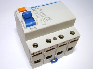  
	Aвтомат тока утечки 3-фазный 40 A, 30мA(0,03A), Chint, NL1-63, 93744 
