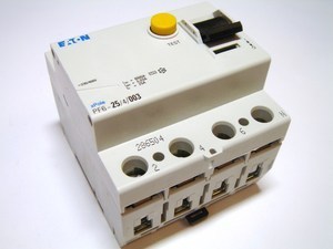  
	Aвтомат тока утечки 3-фазный 25 A, 30мA(0,03A), Eaton, PF6-25/4/003, 286504 
