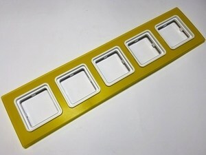 5 - ная рамка Hager Polo (серия - Barva), 29000506
5 - ная рамка Hager Polo (серия - Barva), 29000506