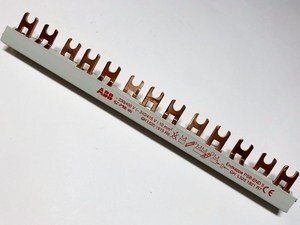  
	Токопроводящая шина штырьевая в изоляции (расчёска) 3-фазная 13 модулей, ABB, SZ-PSB 4N 
